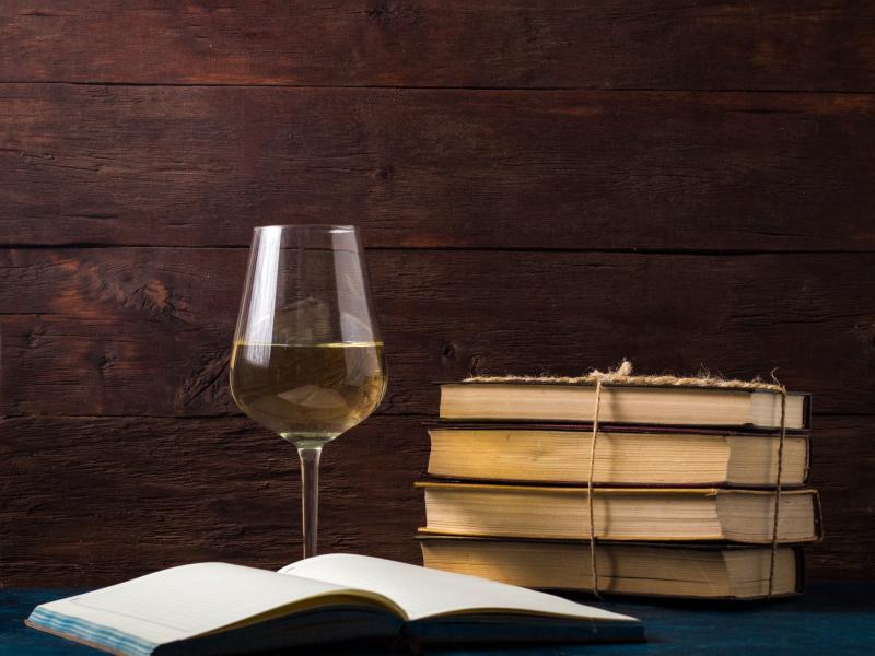 Sommervin og feriekrimi